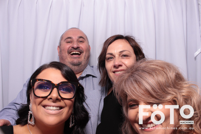 Diandra and Nick’s Wedding | View more photos from the event at gallery.fotomachines.com.au/u/FOTOMachines/Diandra-and-Nick’s-Wedding